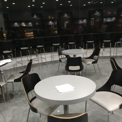 Padaria do Juncal - Interior eating area.