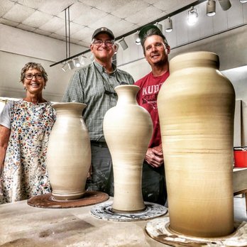Clay Hand Studios - Wheel challenge: throw BIG! - Art Classes Near Me - Fresno, California Clay Hand Studios - Wheel challenge: throw BIG! - Art Classes Near Me - Fresno, California