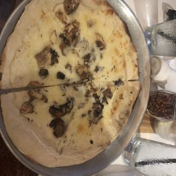Monkeypod Kitchen - New American Near Me - Lahaina, Hawaii