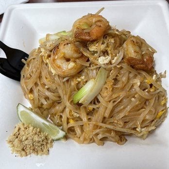 P's VietMi Cafe - Shrimp pad thai - Vietnamese Near Me - Orlando, Florida P's VietMi Cafe - Shrimp pad thai - Vietnamese Near Me - Orlando, Florida