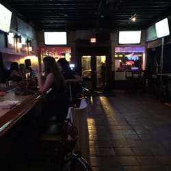 The Basement - Super early on a Saturday night