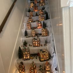 Historical Socity of Mru & S Glns Fllsprks Bntly H - Christmas scenes