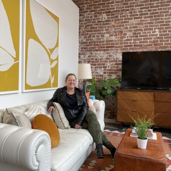 Shannon Dooley - Tiny Empire Group - Beautiful day at our Vancouver office. - Real Estate Agents Near Me Shannon Dooley - Tiny Empire Group - Beautiful day at our Vancouver office. - Real Estate Agents Near Me