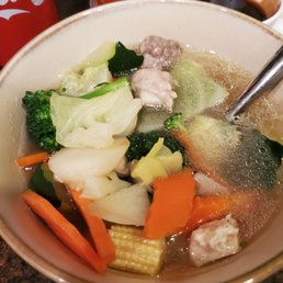 Fresh wonton soup loaded with veggies Fresh wonton soup loaded with veggies