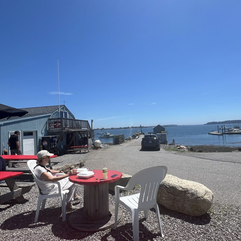 Erica's Seafood - Picnic tables to eat on - Seafood Near Me - Harpswell, Maine Erica's Seafood - Picnic tables to eat on - Seafood Near Me - Harpswell, Maine