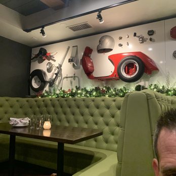 Peanut Park Trattoria - Seating - Italian Near Me - Chicago, Illinois Peanut Park Trattoria - Seating - Italian Near Me - Chicago, Illinois