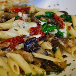 Romeo's Pizzeria & Mediterranean Kitchen - Pasta Insalata