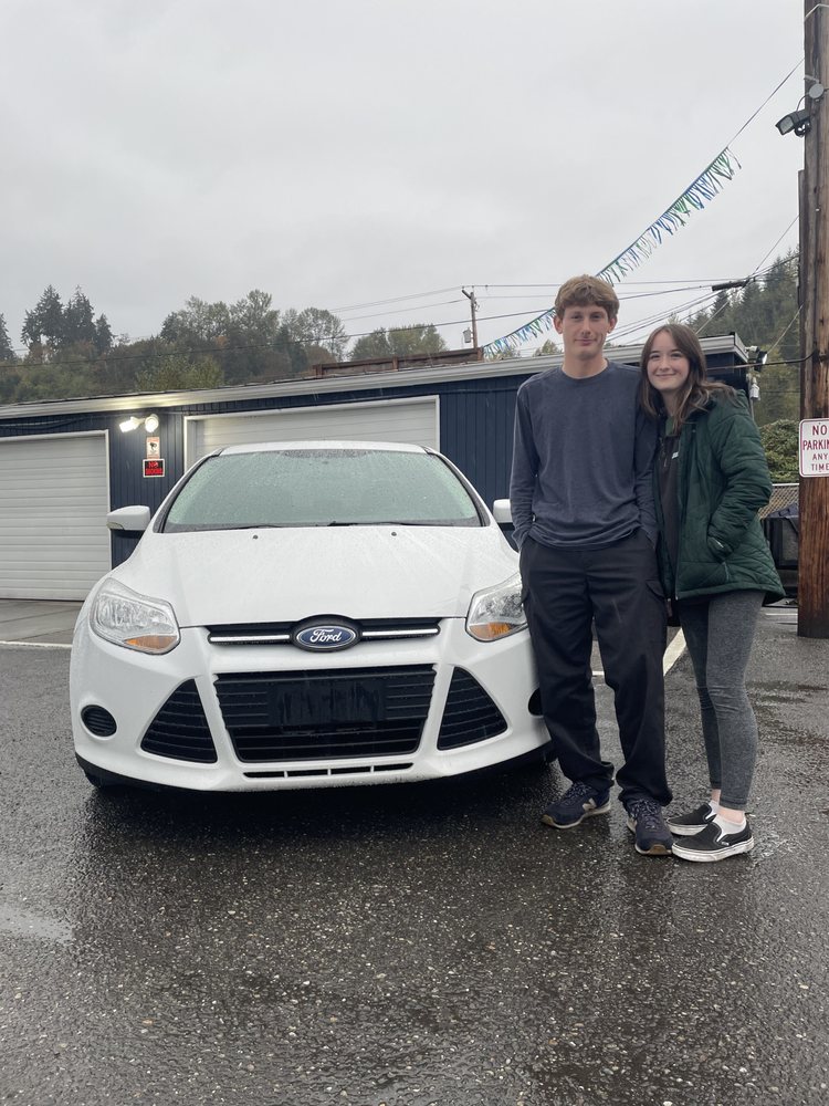 GOODE’S EXCLUSIVE AUTOMOTIVE Algona, Washington Used Car Dealers