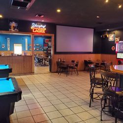 Judson's Route 10 Bar and Grill - Bar area
