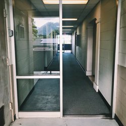 Island Smiles Dental Care - Entrance upstairs
