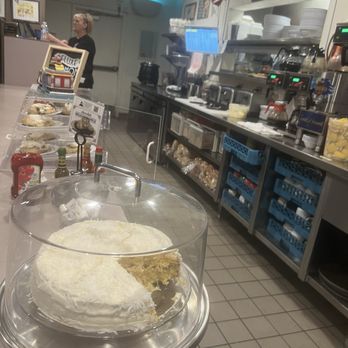 Lou's Diner - Diners Near Me - Las Vegas, Nevada