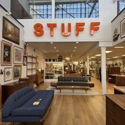 Stuff by Luxe