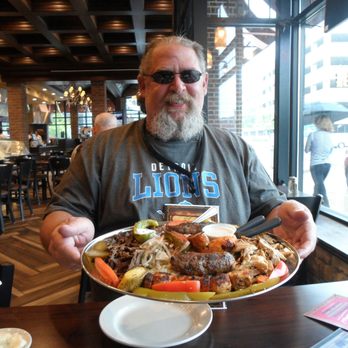 La Palma - Platter for 2 - Mediterranean Near Me - Detroit, Michigan La Palma - Platter for 2 - Mediterranean Near Me - Detroit, Michigan