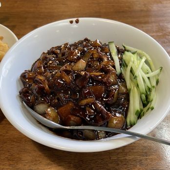 JW China Wok - Beef Black Bean Noodles - Chinese Near Me - Redlands, California JW China Wok - Beef Black Bean Noodles - Chinese Near Me - Redlands, California