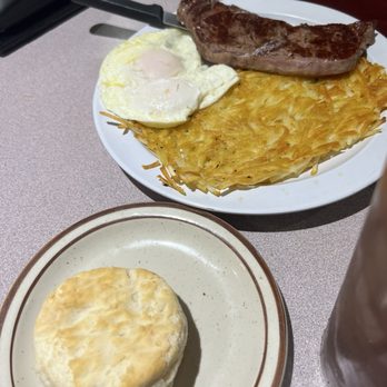 Pacific Diner - Steak & Eggs with Biscuit - Breakfast & Brunch Near Me - Henderson, Nevada