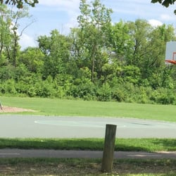Cooper Park - Basketball court