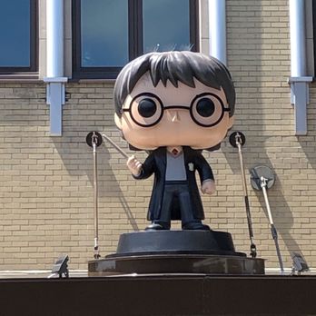 Funko - A giant Harry Potter is waiting to greet you at Funko! - Toy Stores Near Me - Everett, Washington Funko - A giant Harry Potter is waiting to greet you at Funko! - Toy Stores Near Me - Everett, Washington