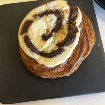 Haraz Coffee House - Cinnamon swirl - ahhhmazing - Coffee & Tea Near Me - Irving, Texas