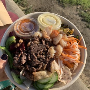 imPerfect Fresh Eats - Surf and turf, regular size - Juice Bars & Smoothies Near Me - Toronto, Ontario