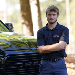 Carolina Elite Roofing - Hi my name is Andrew and I'm the owner here at Carolina Elite Roofing. I love my job and working with customers helping each one of them!!