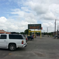 Guadalupe Lumber Co. - Signage