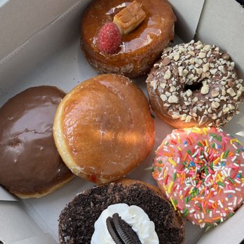 Friendly Donuts - Donuts Near Me - Orange, California Friendly Donuts - Donuts Near Me - Orange, California