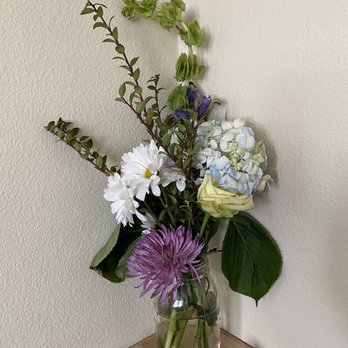 Flowers on Jupiter - Floral Designers Near Me