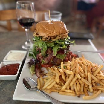 The Gold Vine Bistro - The Lisa Burger. - New American Near Me - Somerset, California The Gold Vine Bistro - The Lisa Burger. - New American Near Me - Somerset, California
