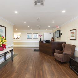 Mission Palms Healthcare Center