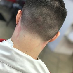 Ronny's Barber Shop