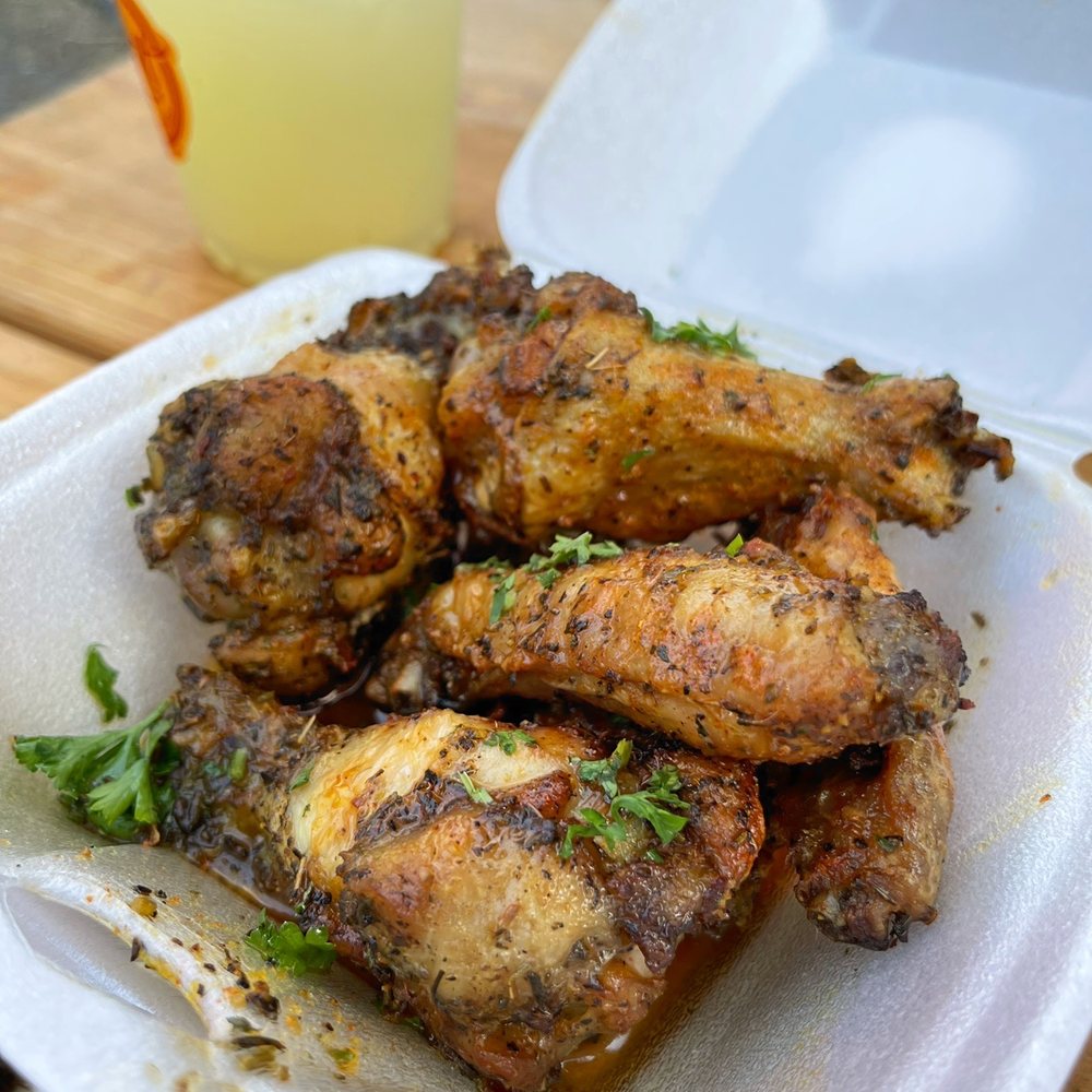 Mix’T Caribbean Blends - Lemon Pepper Wingz & Tingz - Caribbean Near Me