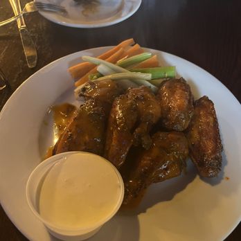 The Cabin Restaurant - Choose Your Wings (8 Wings) - American Near Me - White Plains, New York The Cabin Restaurant - Choose Your Wings (8 Wings) - American Near Me - White Plains, New York