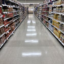 Big Y - Big Y Enfield CT. Clean, well kept, and remodeled.
