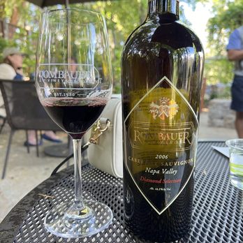Rombauer Vineyards - Bonus pour of the 2006 Cabernet Sauvignon - Wineries Near Me - St. Helena, California Rombauer Vineyards - Bonus pour of the 2006 Cabernet Sauvignon - Wineries Near Me - St. Helena, California