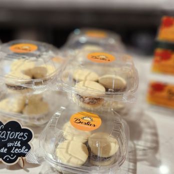 Besties - Alfajores (dessert) - Empanadas Near Me - Alpharetta, Georgia Besties - Alfajores (dessert) - Empanadas Near Me - Alpharetta, Georgia