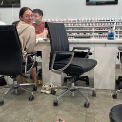 Vnnails