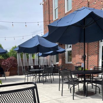 The Loyalist Market - Nice outdoor patio - Cheese Shops Near Me - Matthews, North Carolina