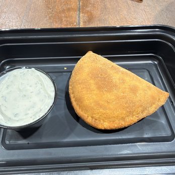 Arceneaux's on the River - Meat pie - Barbeque Near Me - Geismar, Louisiana