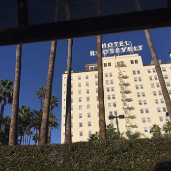 TMZ Tours - A site on the tour. Hotel where JFK allegedly had trysts with Marilyn Monroe. Allegedly. - Bus Tours Near Me - Hollywood, California TMZ Tours - A site on the tour. Hotel where JFK allegedly had trysts with Marilyn Monroe. Allegedly. - Bus Tours Near Me - Hollywood, California