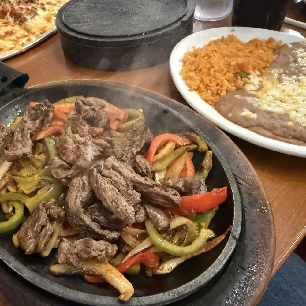 Mi Casa - Fajitas - Mexican Near Me - Costa Mesa, California Mi Casa - Fajitas - Mexican Near Me - Costa Mesa, California