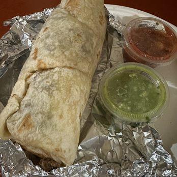 El Farolito - Super Steak Burrito, the Green Salsa is oh so good! - Mexican Near Me - San Francisco, California