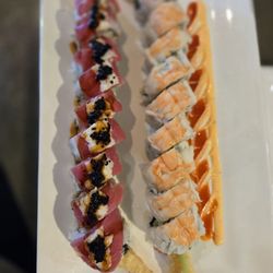 Hana Sushi - Eri & Tiger Rolls