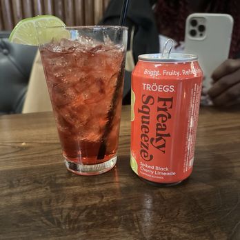 Tonic Seafood & Steak - Troegs - Bars Near Me - Wilmington, Delaware