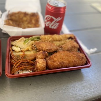 Taka's Box Lunch - Seafood Bento & Hashbrowns - Breakfast & Brunch Near Me - Honolulu, Hawaii Taka's Box Lunch - Seafood Bento & Hashbrowns - Breakfast & Brunch Near Me - Honolulu, Hawaii