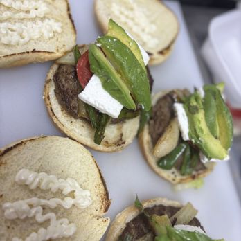 Antojitos La Cachanilla - Mexican hamburger - Food Trucks Near Me - Logan, Utah Antojitos La Cachanilla - Mexican hamburger - Food Trucks Near Me - Logan, Utah