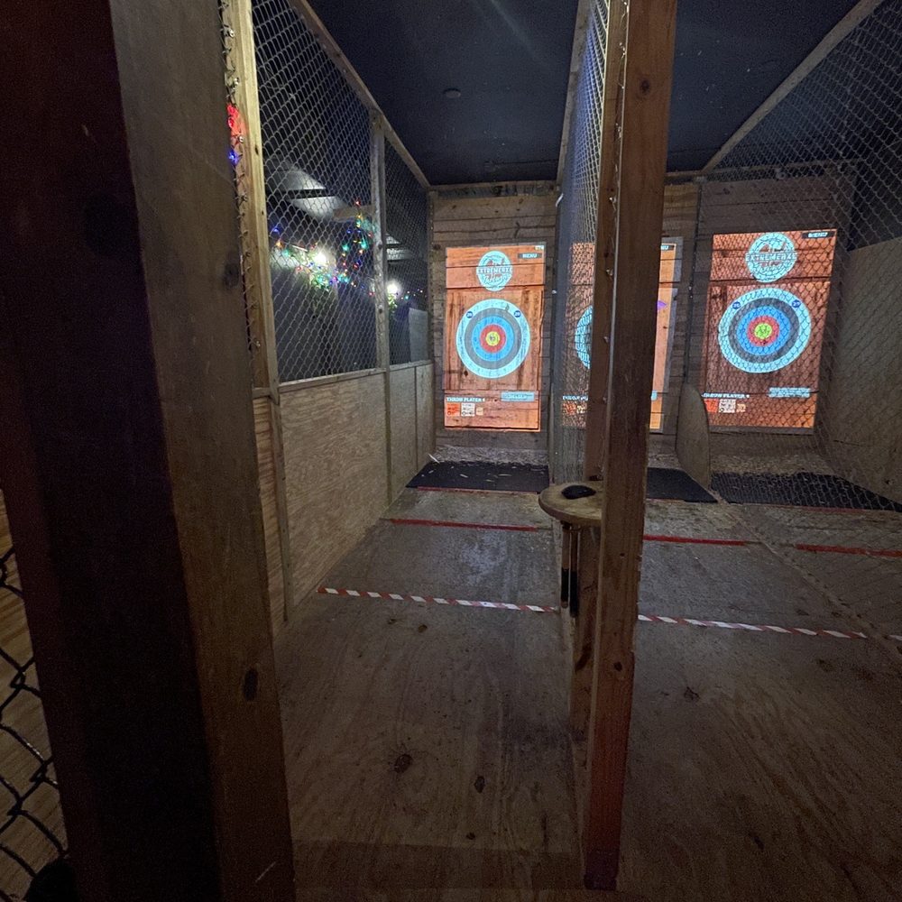 Extreme Axe Throwing Hollywood - Axe Throwing Near Me - Hollywood, Florida Extreme Axe Throwing Hollywood - Axe Throwing Near Me - Hollywood, Florida