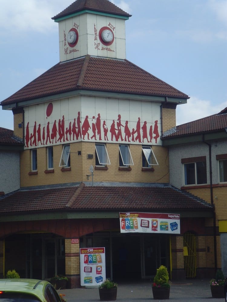 DAIRY FARM CENTRE Outlet Stores Stewartstown Rd, Lisburn, United