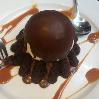 Chili's - Molten chocolate cake - Tex-Mex Near Me - Pasay, NCR