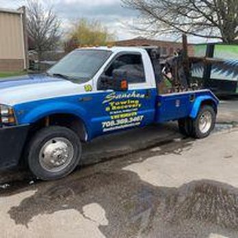 Sanchez Towing - Towing Near Me - Villa Park, Illinois Sanchez Towing - Towing Near Me - Villa Park, Illinois