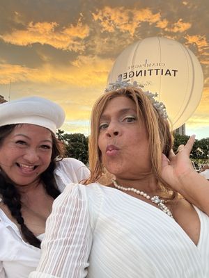 Hawaii Convention Center by null